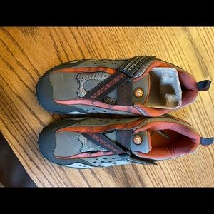 Womens Merrell hiking sneakers